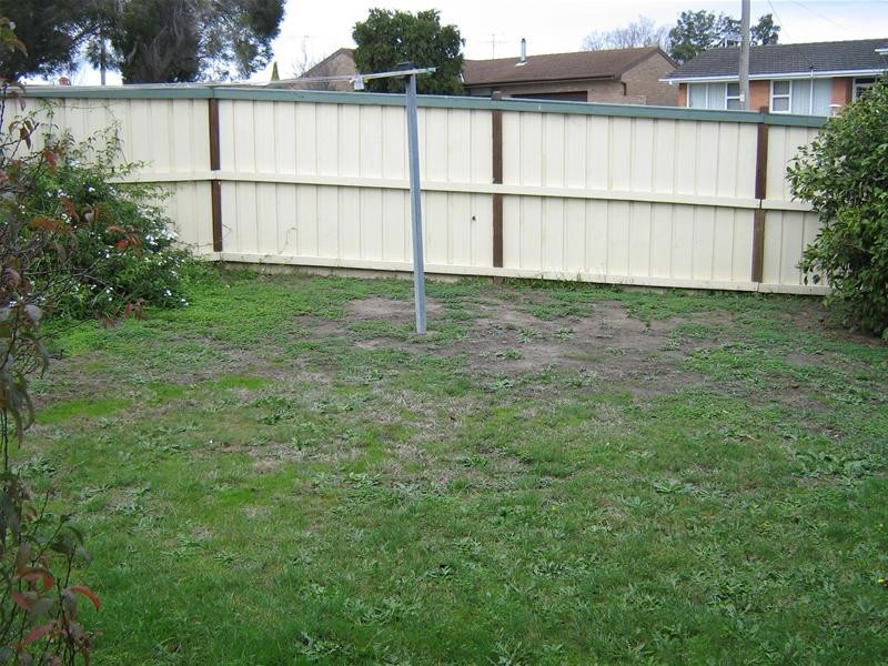 1 Clivedon Court, Leopold VIC 3224