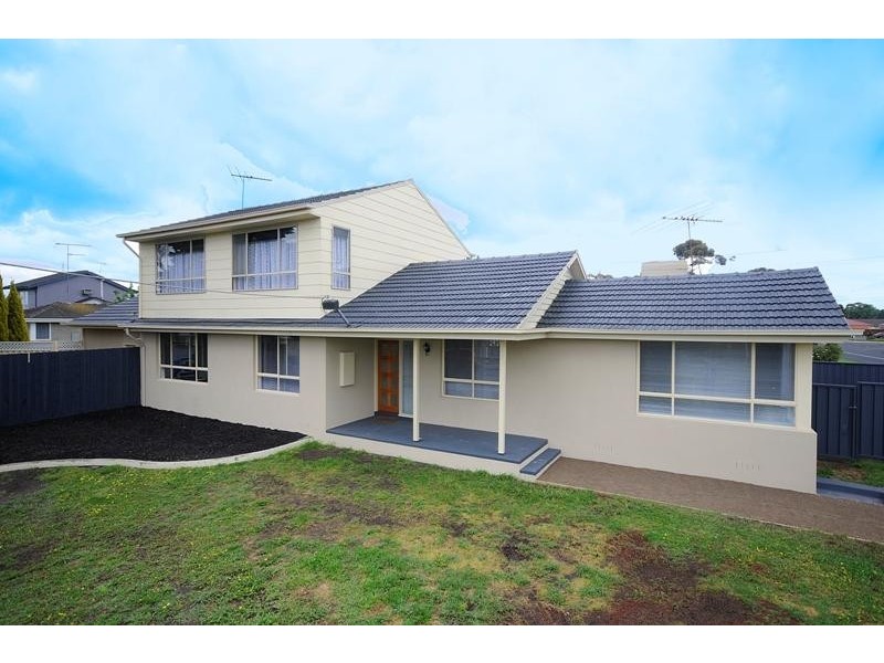 4 Claremont Drive, Leopold VIC 3224