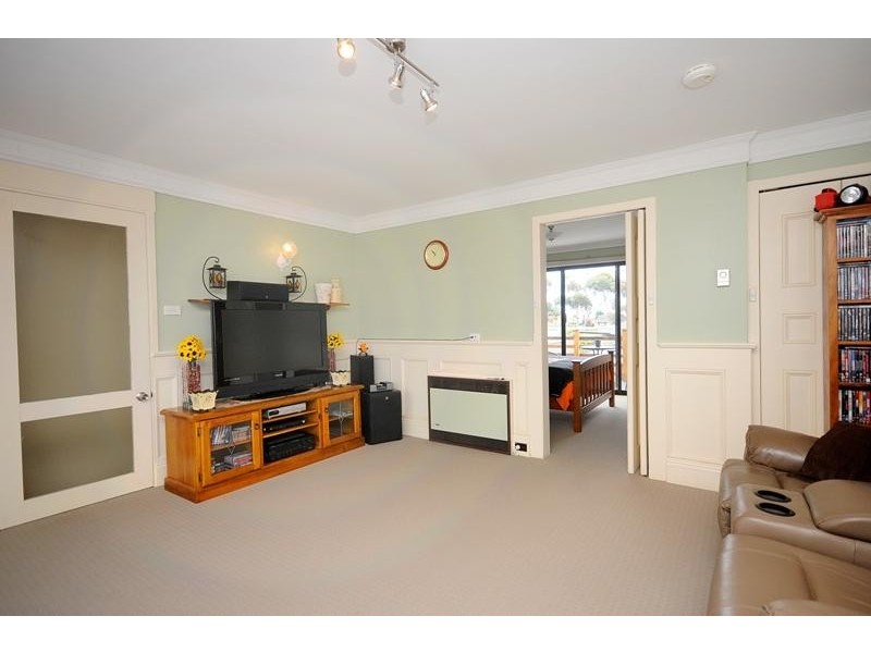 4 Claremont Drive, Leopold VIC 3224