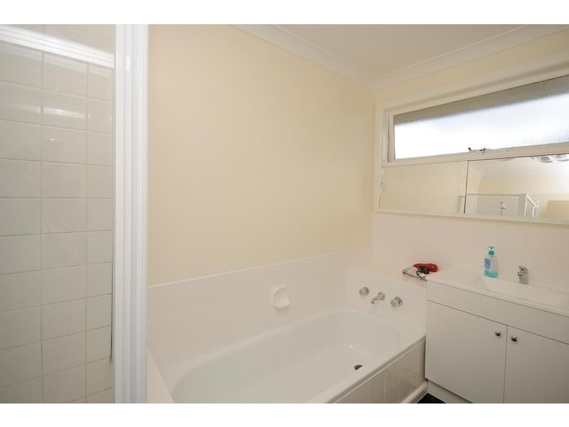 4 Claremont Drive, Leopold VIC 3224