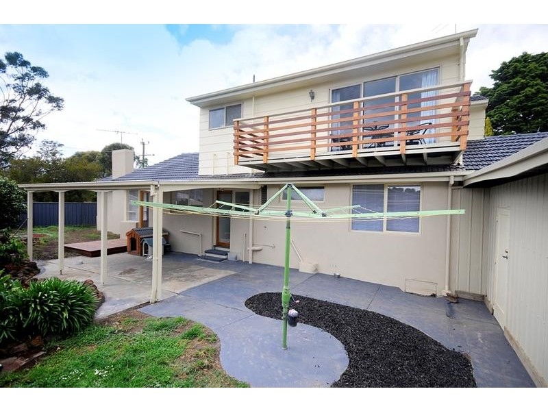 4 Claremont Drive, Leopold VIC 3224