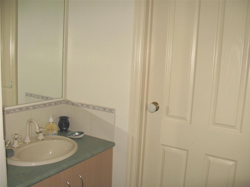 6 Split Court, Leopold VIC 3224