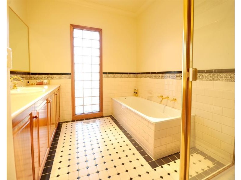 6 – 8 Daxter Court, Leopold VIC 3224