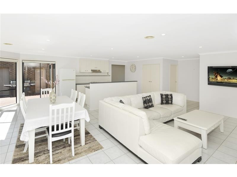 34 Warrawee Road, Leopold VIC 3224