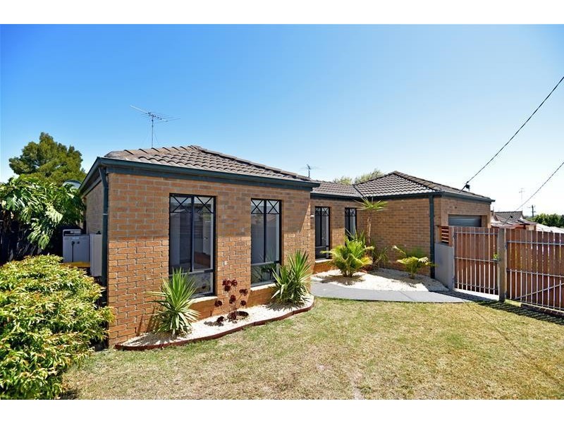34 Warrawee Road, Leopold VIC 3224