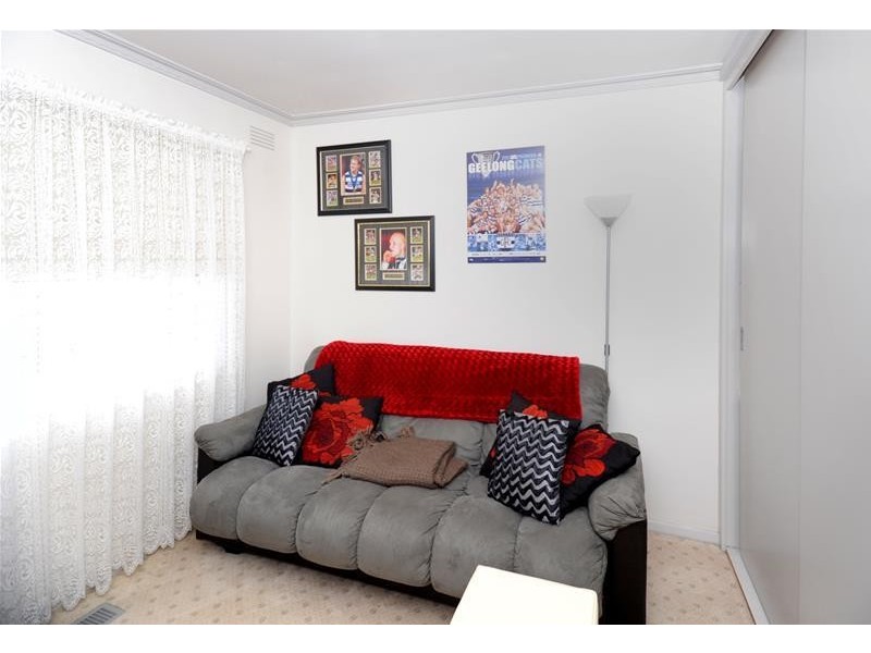 15 Anzac Avenue, Leopold VIC 3224