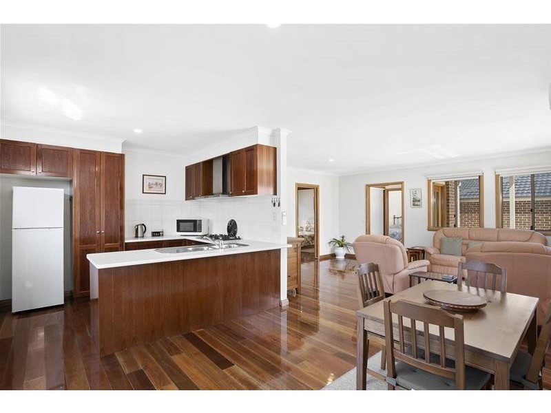 2/60 Warrawee Road, Leopold VIC 3224