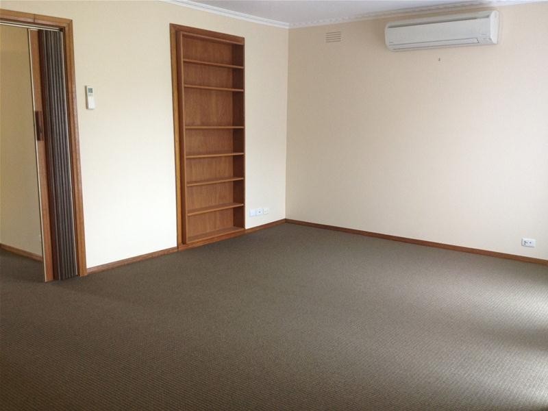 5 Gallois Gardens, Leopold VIC 3224