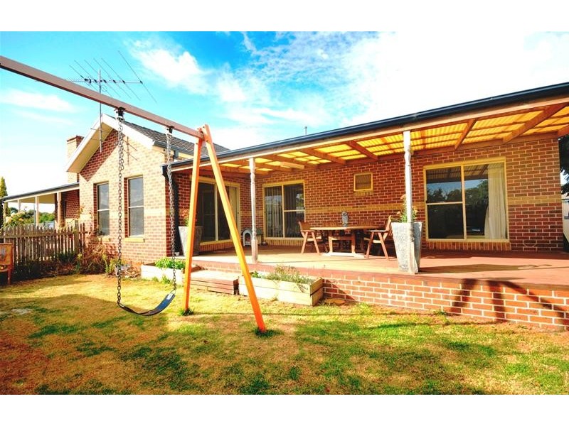 10 Canowindra Way, Leopold VIC 3224