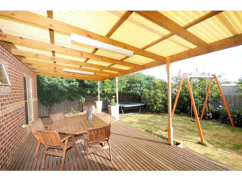 10 Canowindra Way, Leopold VIC 3224