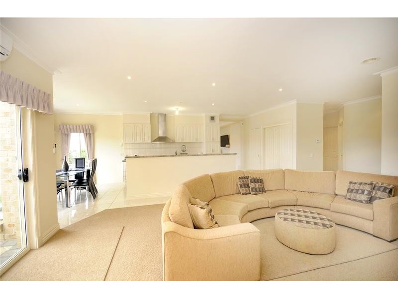 15 Heywood Court, Leopold VIC 3224