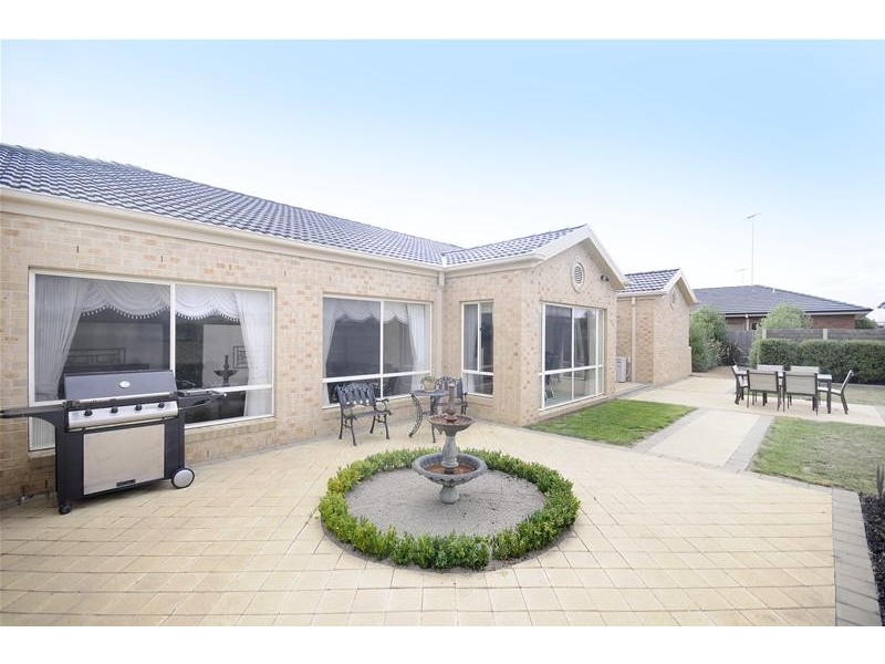 15 Heywood Court, Leopold VIC 3224