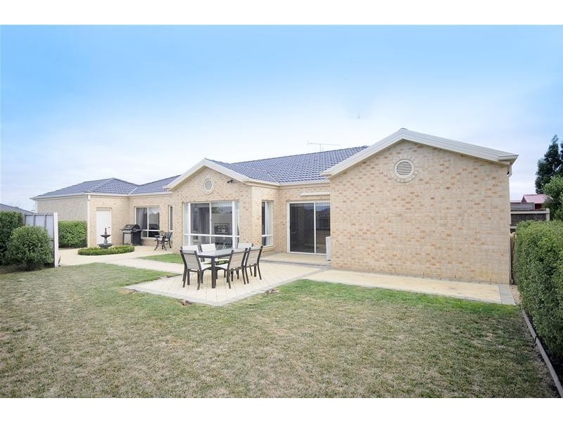 15 Heywood Court, Leopold VIC 3224