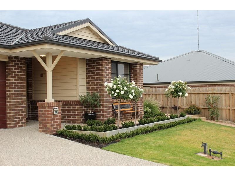 19 Pickworth Drive, Leopold VIC 3224