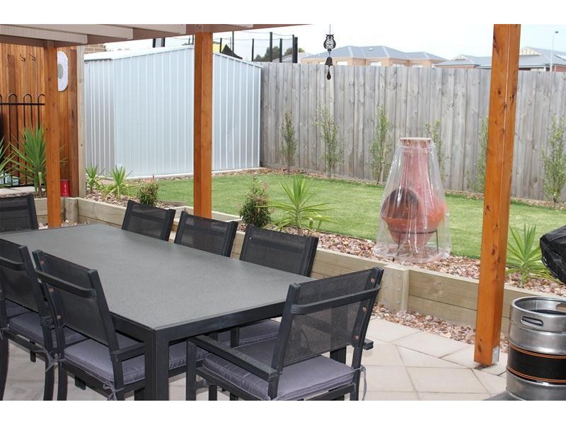 19 Pickworth Drive, Leopold VIC 3224