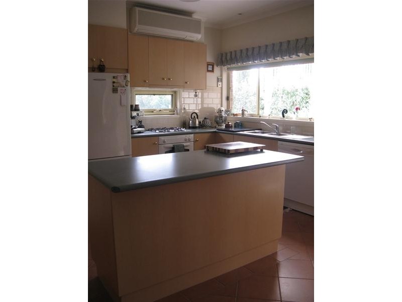 4 Baltic Place, Leopold VIC 3224