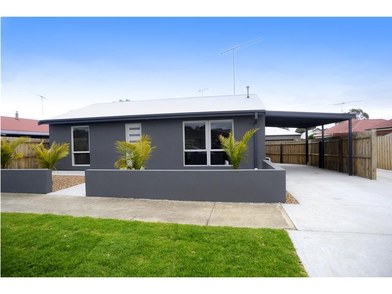 1/62 Burlington  Crescent, Leopold VIC 3224