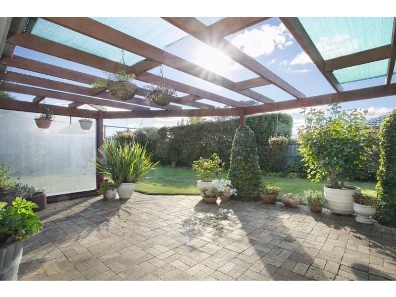 10 Tania Court, Leopold VIC 3224