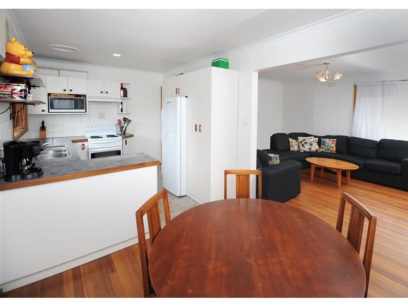 49 Simons Road, Leopold VIC 3224