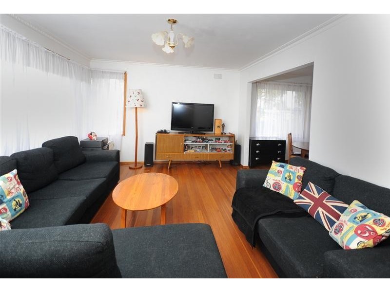 49 Simons Road, Leopold VIC 3224