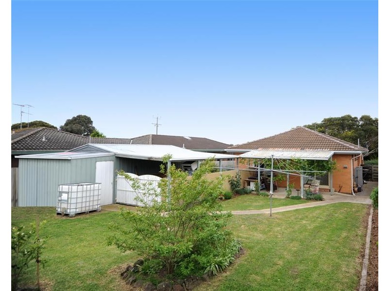 49 Simons Road, Leopold VIC 3224
