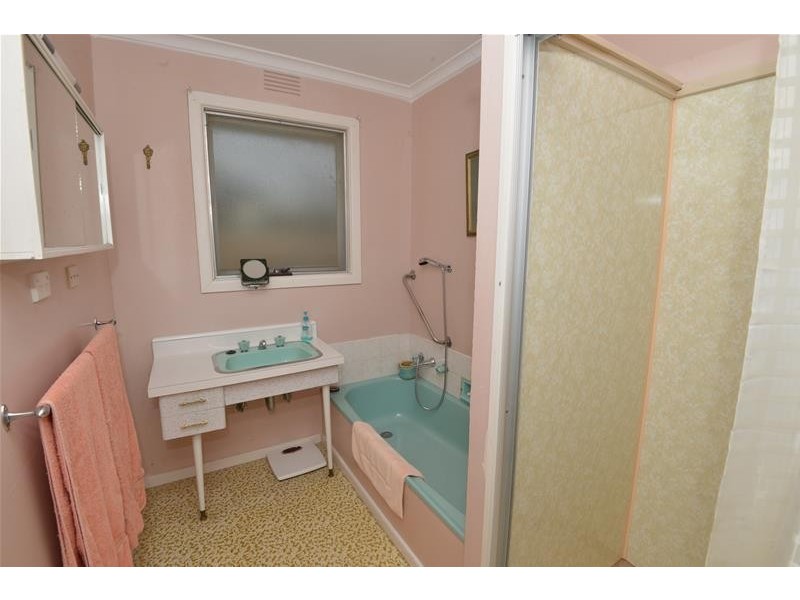 17 Dorothy Street, Leopold VIC 3224