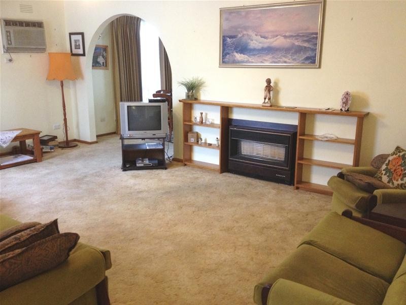 4 Simons Road, Leopold VIC 3224