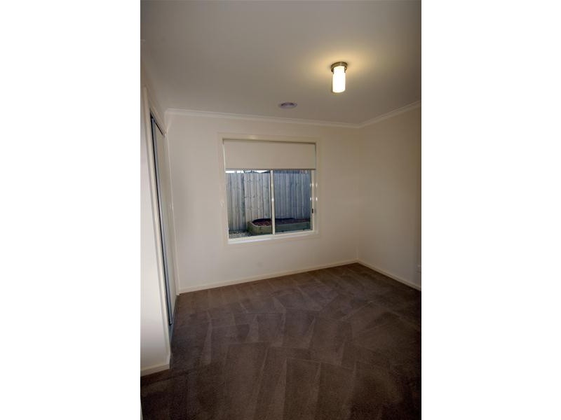 2 Farmland Lane, Leopold VIC 3224