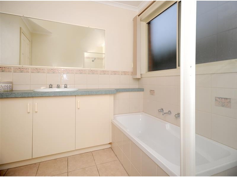 21 Maddison Court, Leopold VIC 3224