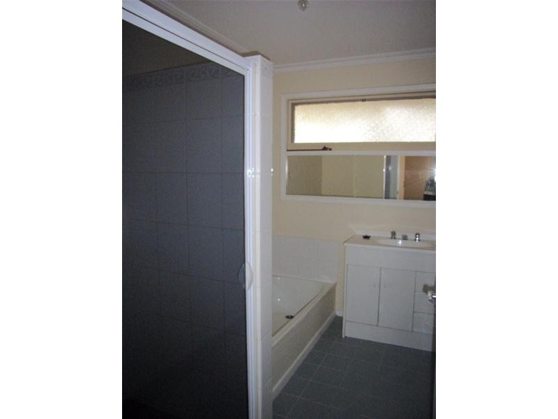 26 William Street, Leopold VIC 3224