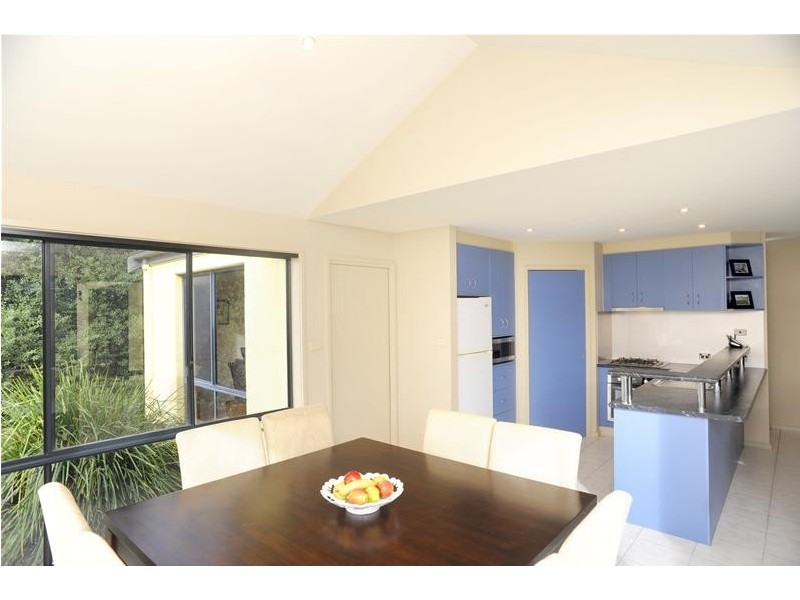 15 The  Court, Leopold VIC 3224