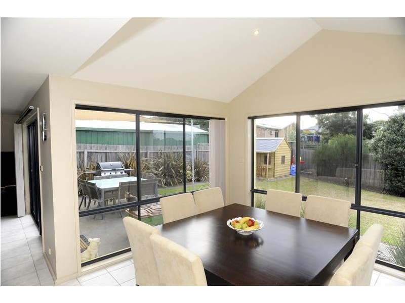 15 The  Court, Leopold VIC 3224