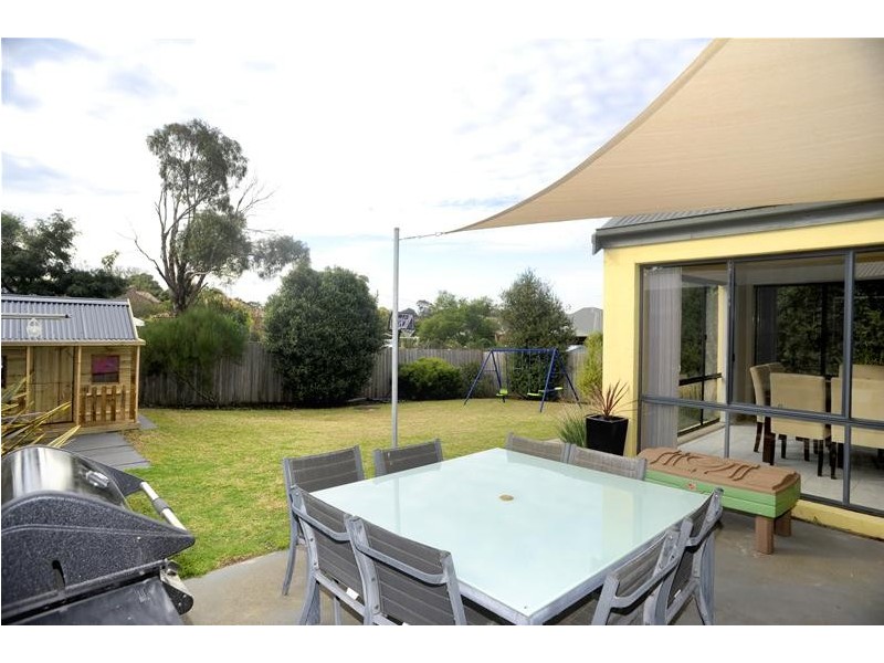 15 The  Court, Leopold VIC 3224