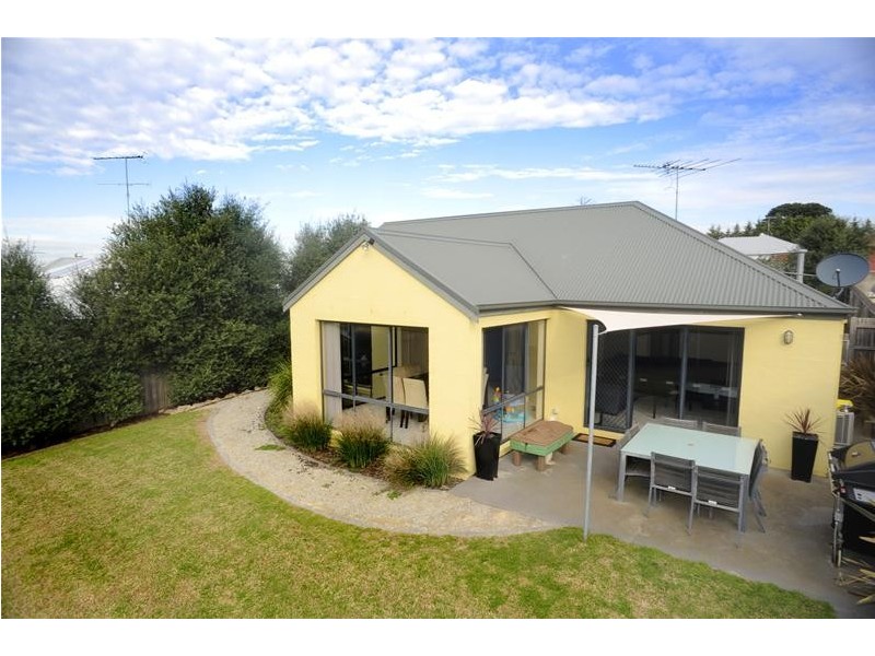 15 The  Court, Leopold VIC 3224