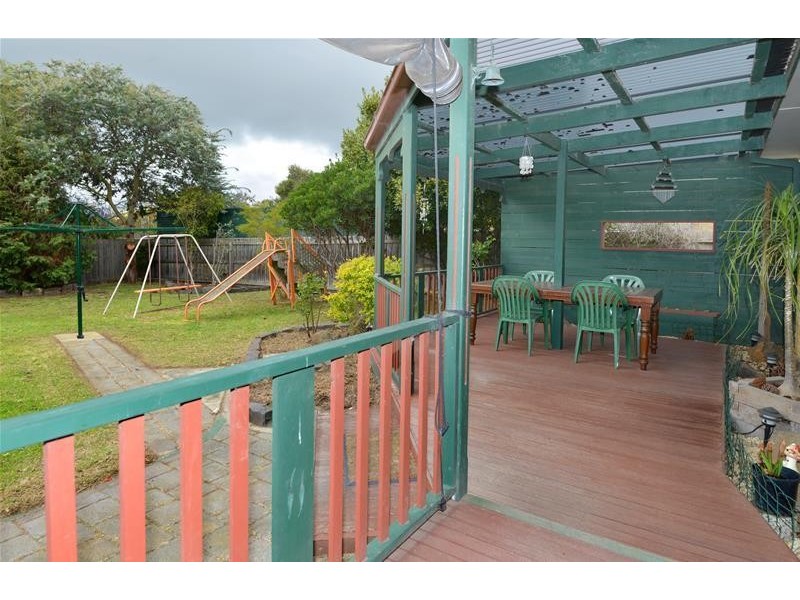 52 Simons Road, Leopold VIC 3224