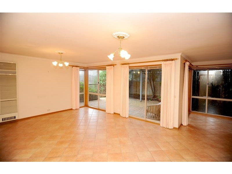 2 Glen  Court, Leopold VIC 3224