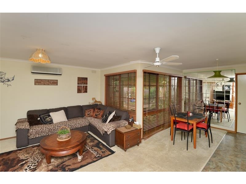 21 Woodleigh Close, Leopold VIC 3224