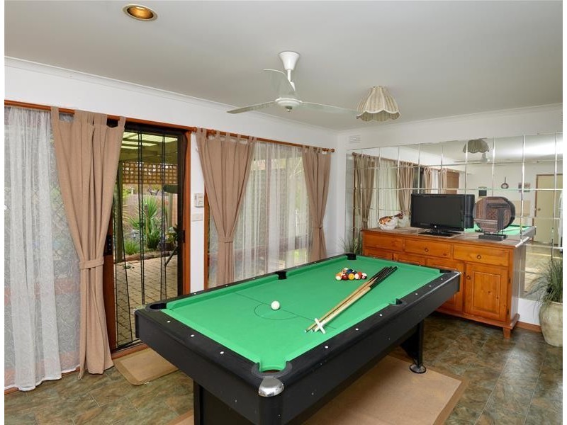 21 Woodleigh Close, Leopold VIC 3224