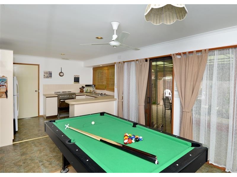 21 Woodleigh Close, Leopold VIC 3224