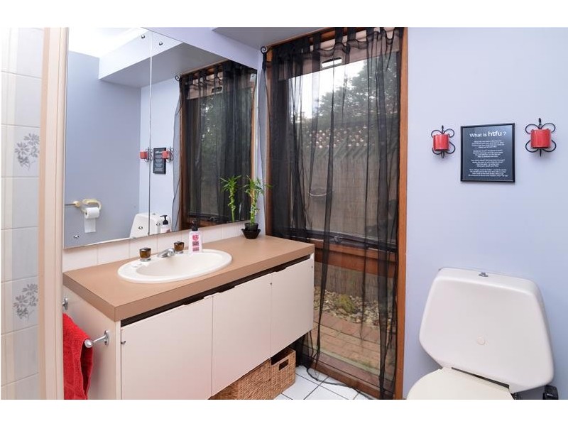 21 Woodleigh Close, Leopold VIC 3224