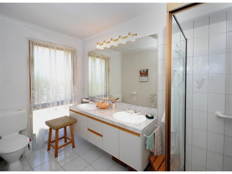 32 Donvale Drive, Leopold VIC 3224