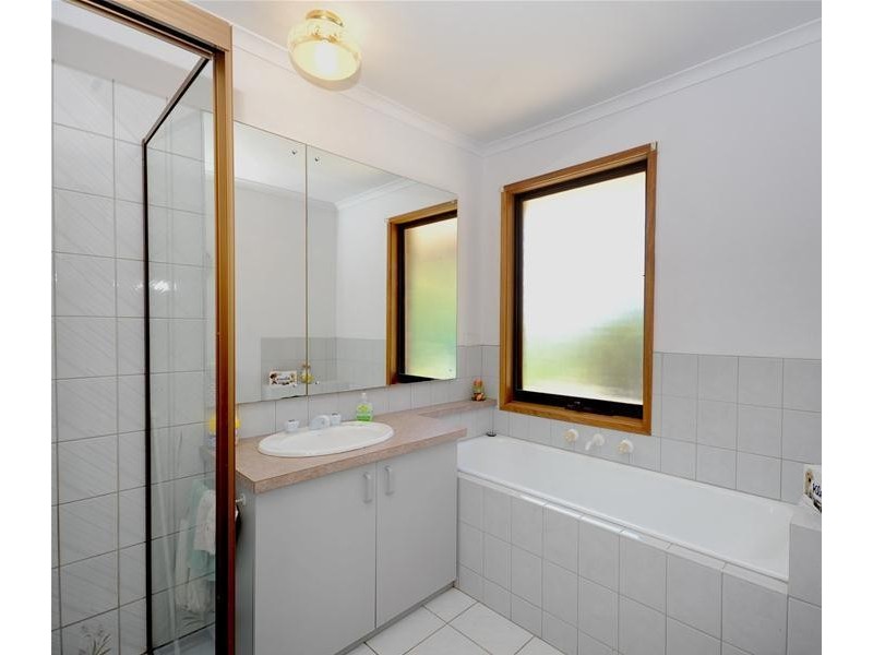 32 Donvale Drive, Leopold VIC 3224