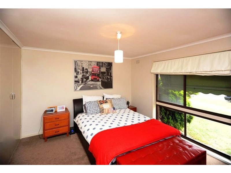 48 Darrambal Crescent, Leopold VIC 3224