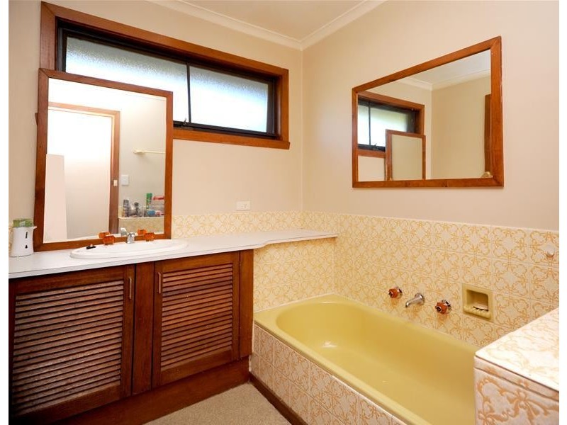 13 Christies Road, Leopold VIC 3224