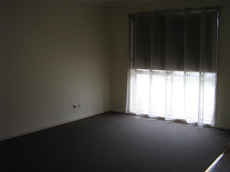 2/7 Dendle Street, Leopold VIC 3224