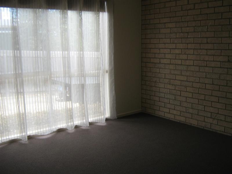 2/7 Dendle Street, Leopold VIC 3224