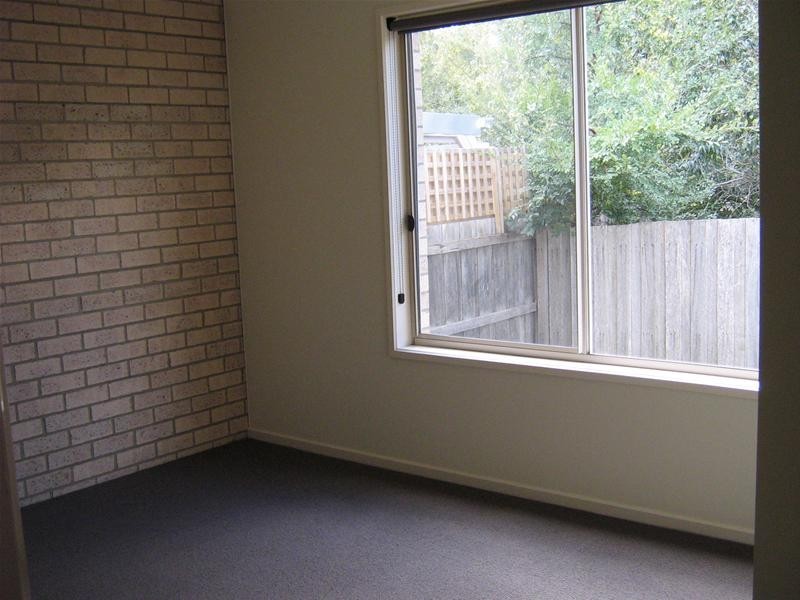 2/7 Dendle Street, Leopold VIC 3224