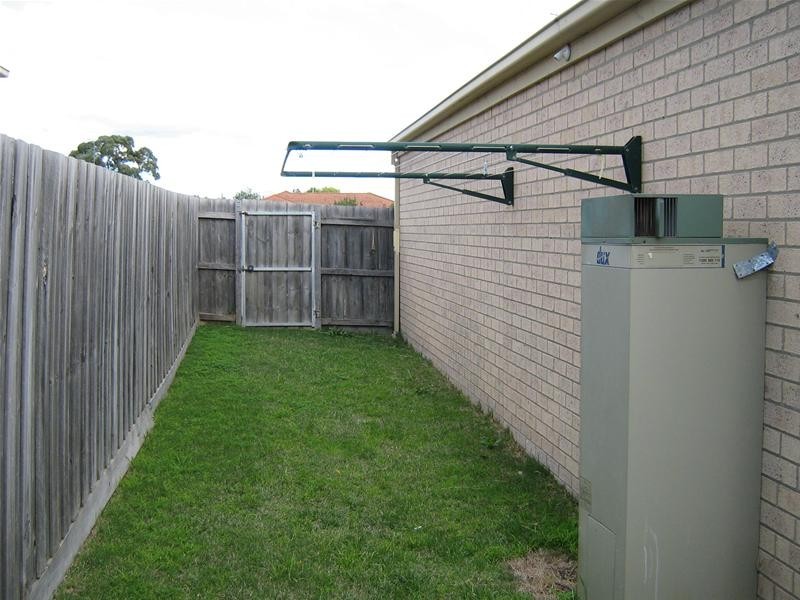 2/7 Dendle Street, Leopold VIC 3224