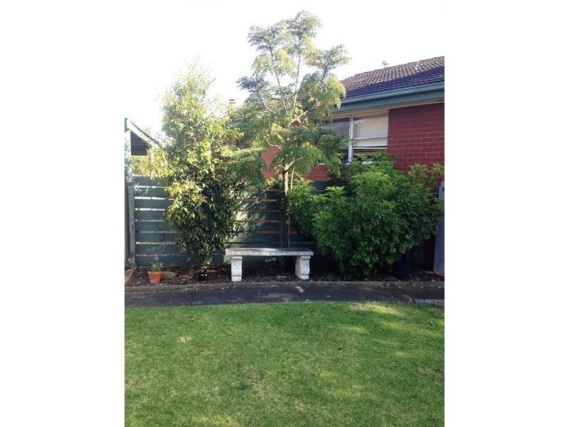 2 Fuschia Court, Newcomb VIC 3219