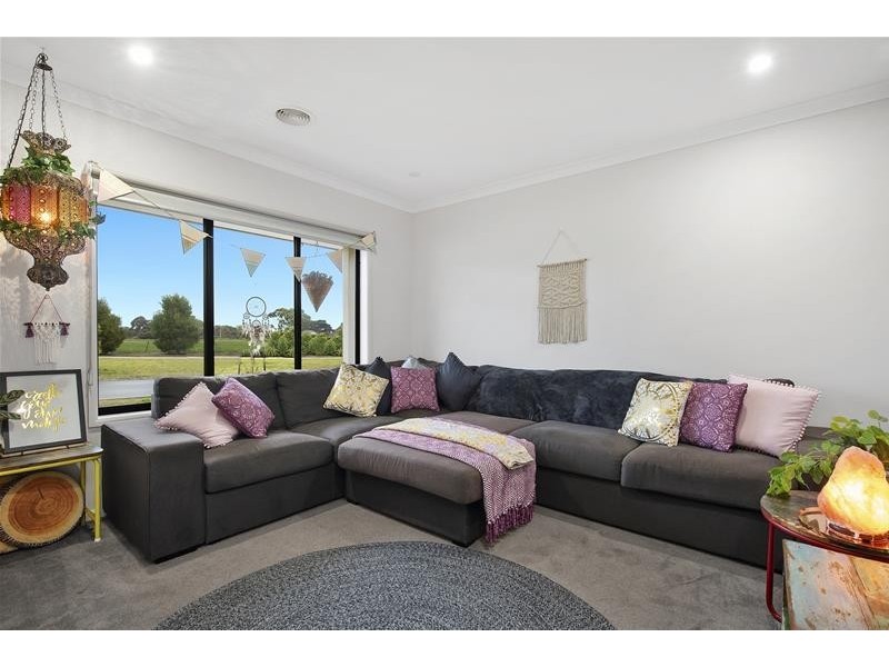 59 Village Green Drive, Leopold VIC 3224